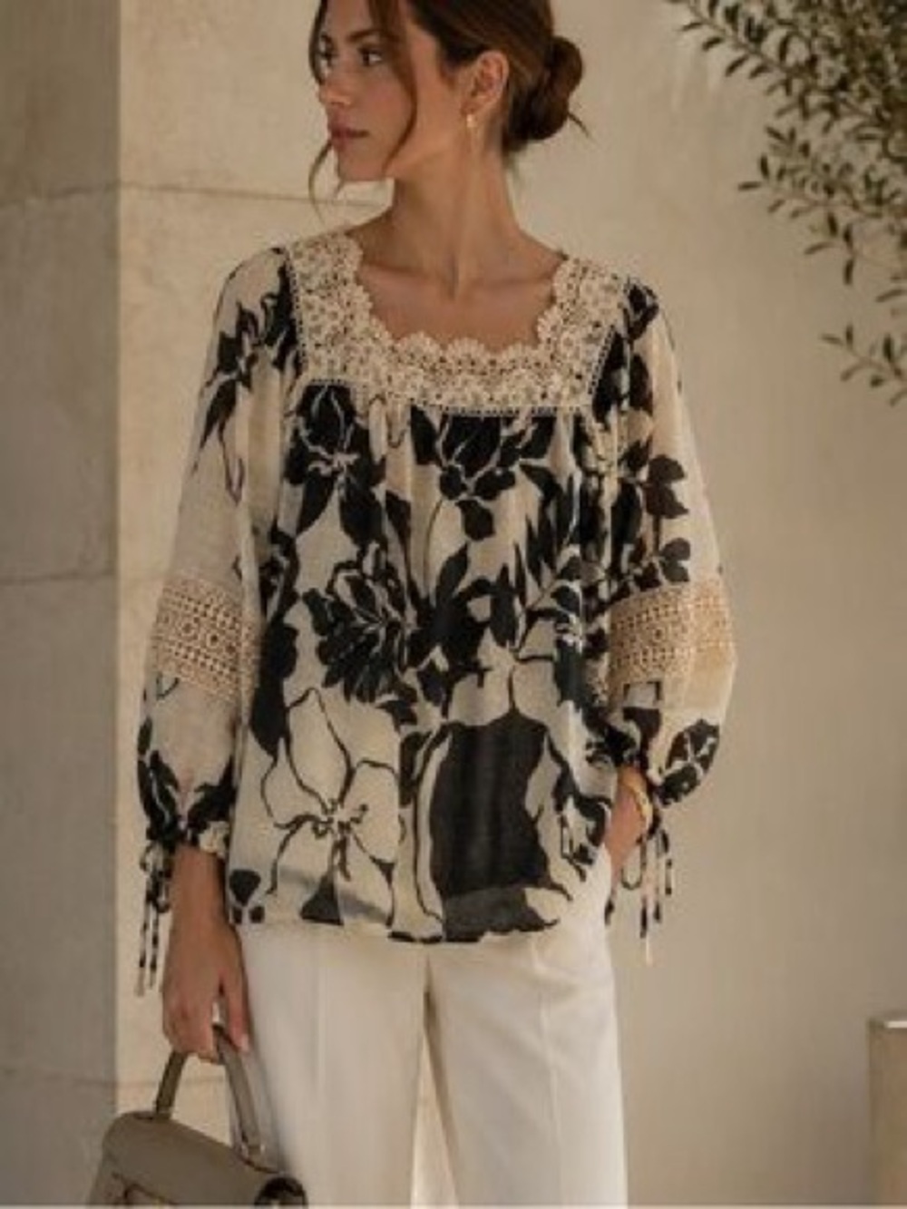 Women’s Zac & Rachel Gray Floral Lace Trim Women's Blouse Top L 3/4 Sleeves